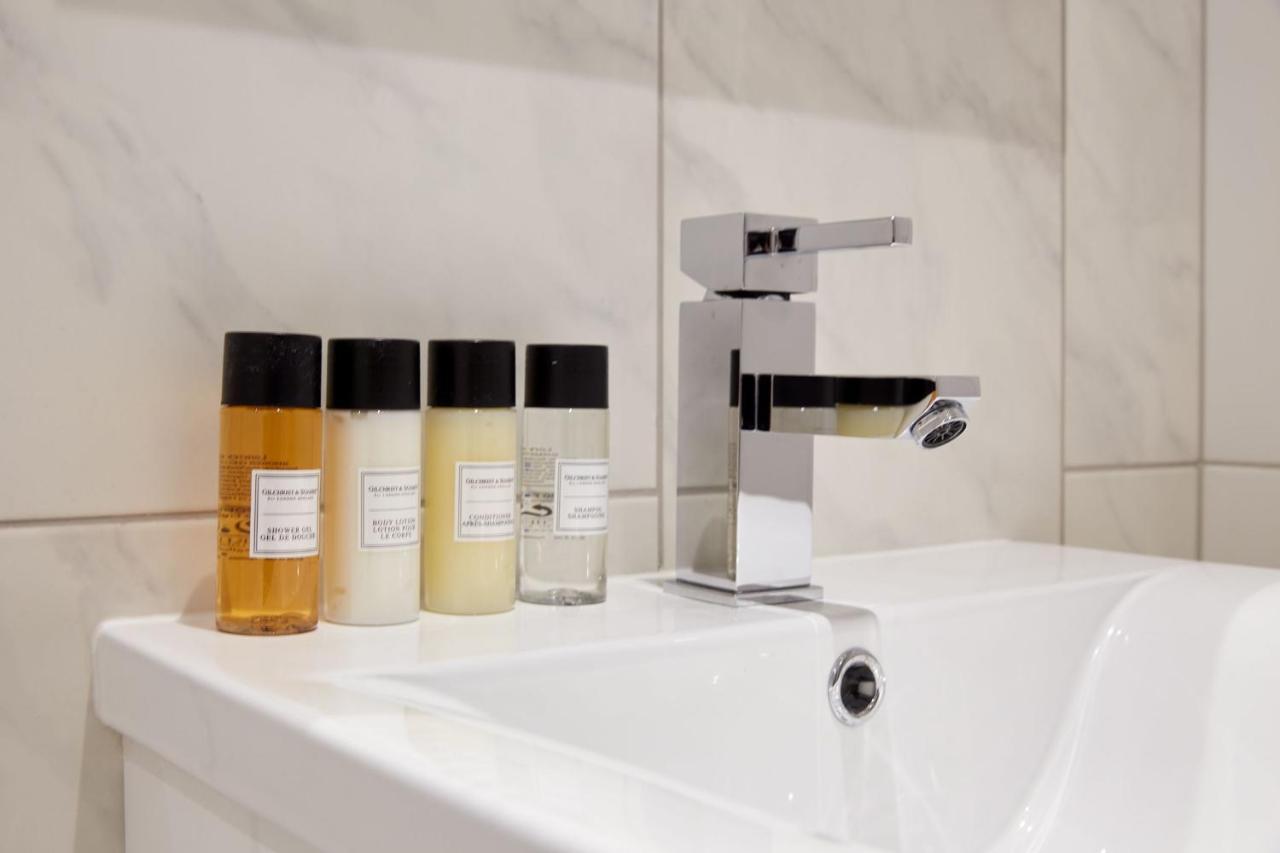 7Vh Virginia House, 31 Bloomsbury Way By City Living London Bagian luar foto